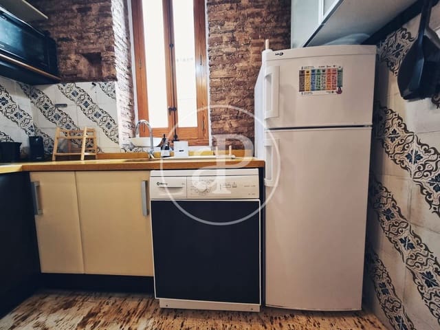 Apartment for rent in El Pilar, Valencia city - € 1,200 (Ref: 9495352)