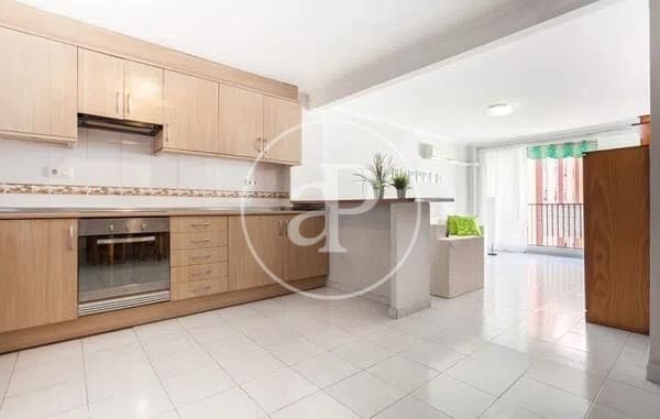 4 sypialnia Apartament do wynajęcia w Miasto Walencja - 1 800 € (Ref: 9495354)