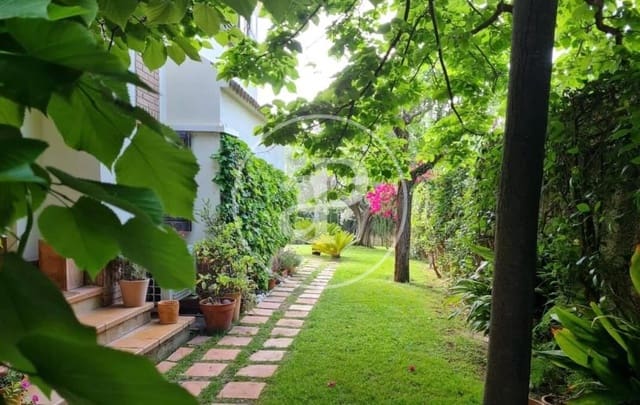 4 makuuhuone Huvila vuokrattavana paikassa Campolivar, Godella mukana uima-altaan - 3 000 € (Ref: 9497300)