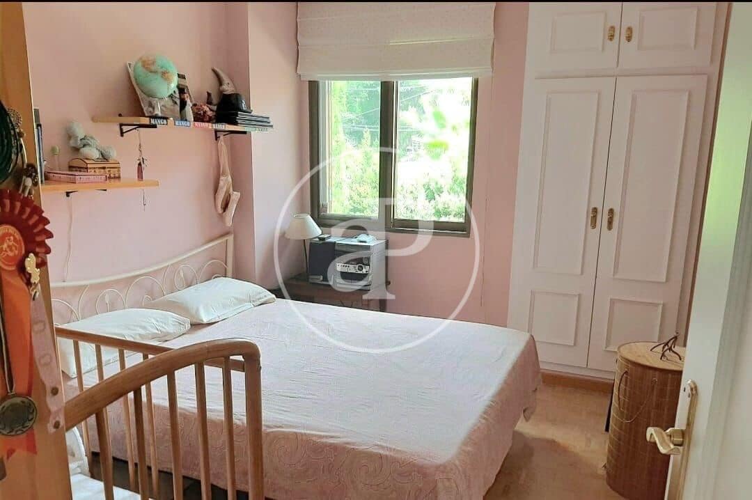 4 makuuhuone Huvila vuokrattavana paikassa Campolivar mukana uima-altaan - 3 000 € (Ref: 9497300)