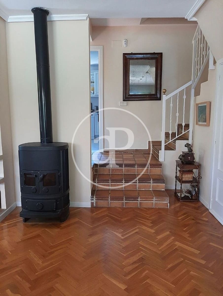 4 makuuhuone Huvila vuokrattavana paikassa Campolivar mukana uima-altaan - 3 000 € (Ref: 9497300)