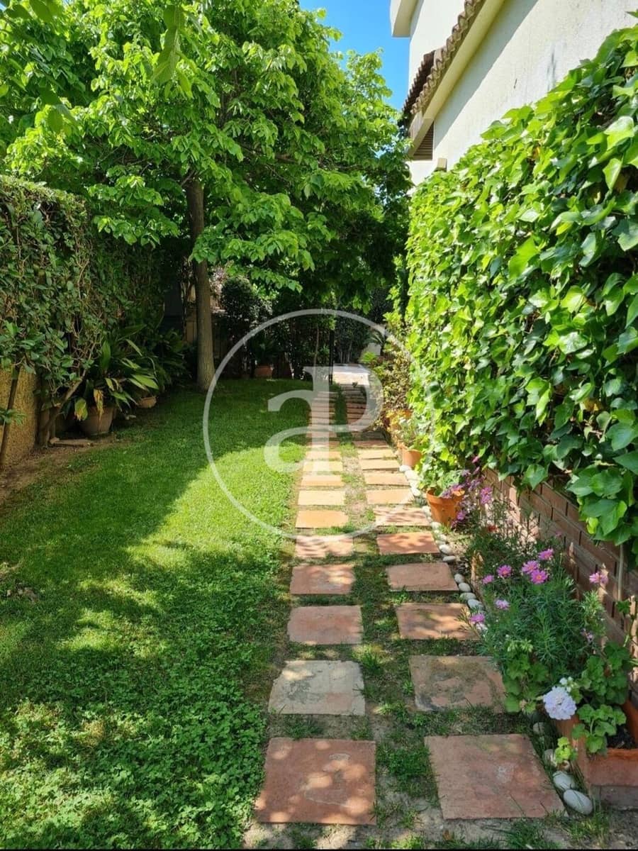 4 makuuhuone Huvila vuokrattavana paikassa Campolivar mukana uima-altaan - 3 000 € (Ref: 9497300)