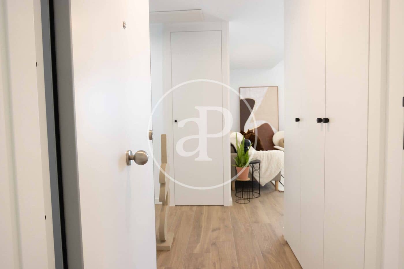 2 bedroom Apartment for sale in Valencia city with pool - € 460,000 (Ref: 9497301)