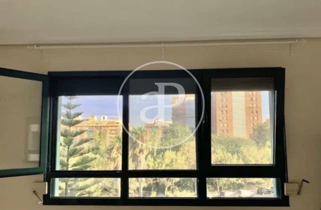 Apartamento de 3 habitaciones en Ciutat de les Arts i de les Ciencies, València ciudad en alquiler - 1.750 € (Ref: 9497302)