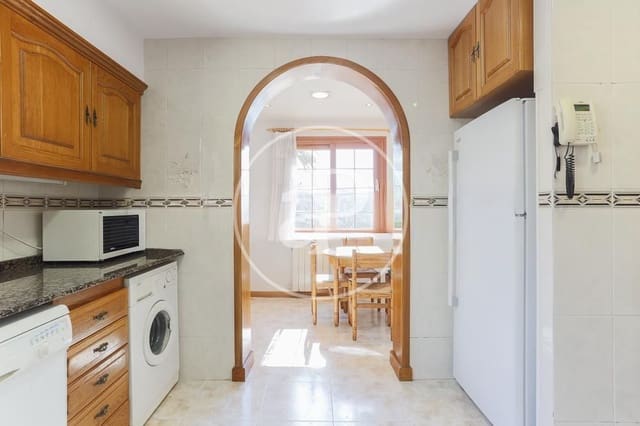 4 makuuhuone Huvila vuokrattavana paikassa La Pobla de Farnals mukana uima-altaan - 4 500 € (Ref: 9497303)