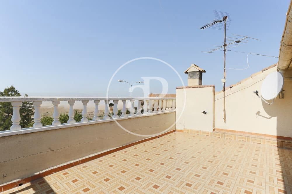 4 bedroom Villa for rent in La Pobla de Farnals with pool - € 4,500 (Ref: 9497303)