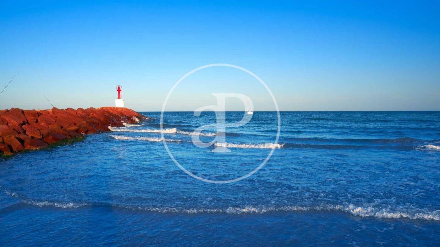 4 makuuhuone Huvila vuokrattavana paikassa La Pobla de Farnals mukana uima-altaan - 4 500 € (Ref: 9497303)