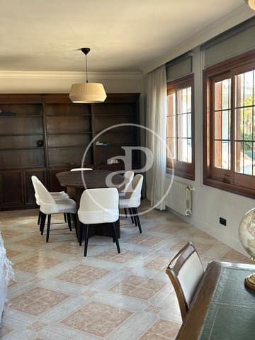 4 soverom Villa til leie i La Pobla de Farnals med svømmebasseng garasje - € 4 500 (Ref: 9497303)