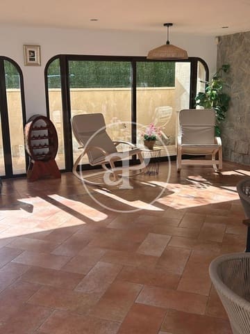 4 soverom Villa til leie i La Pobla de Farnals med svømmebasseng garasje - € 4 500 (Ref: 9497303)