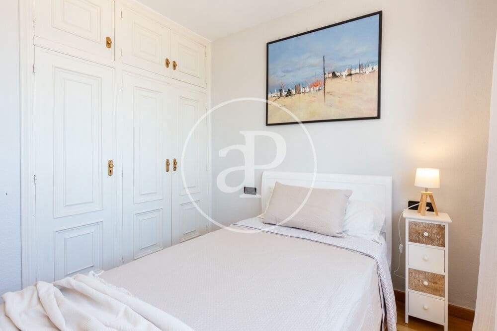 4 makuuhuone Huvila vuokrattavana paikassa La Pobla de Farnals mukana uima-altaan 
autotalli - 4 500 € (Ref: 9497303)