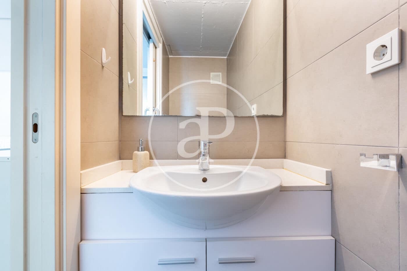 1 makuuhuone Huoneisto myytävänä paikassa Valencia kaupunki - 265 000 € (Ref: 9497305)