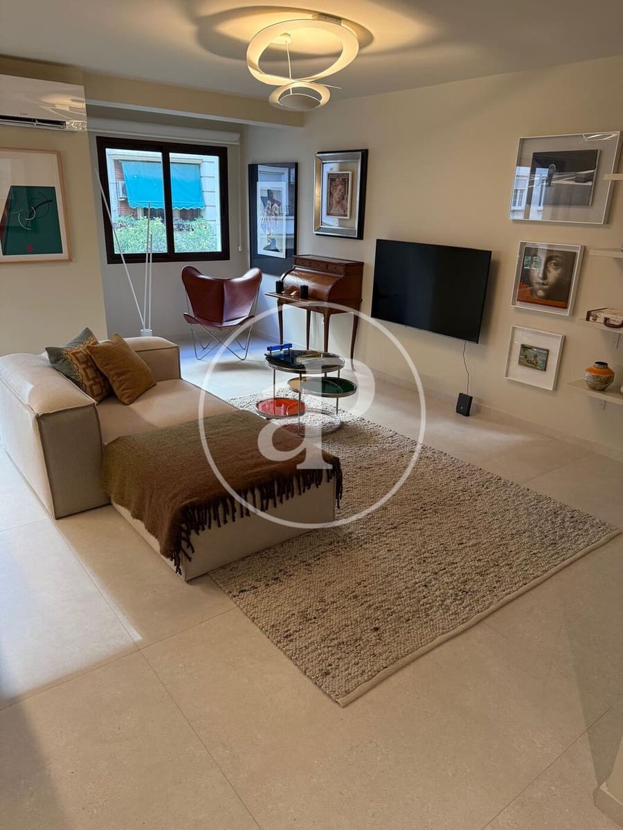 3 makuuhuone Huoneisto vuokrattavana paikassa Valencia kaupunki - 3 200 € (Ref: 9497306)