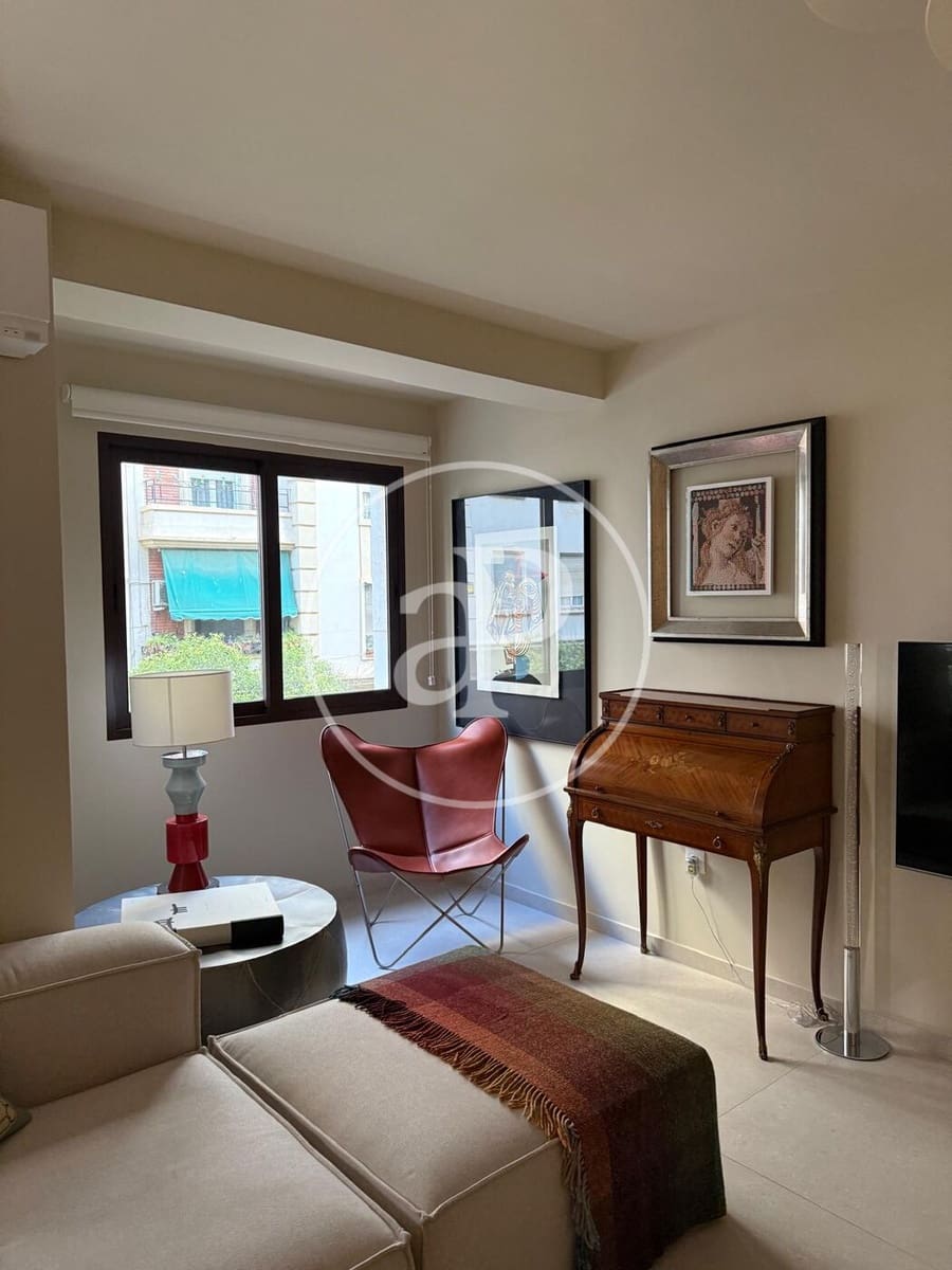 3 makuuhuone Huoneisto vuokrattavana paikassa Valencia kaupunki - 3 200 € (Ref: 9497306)