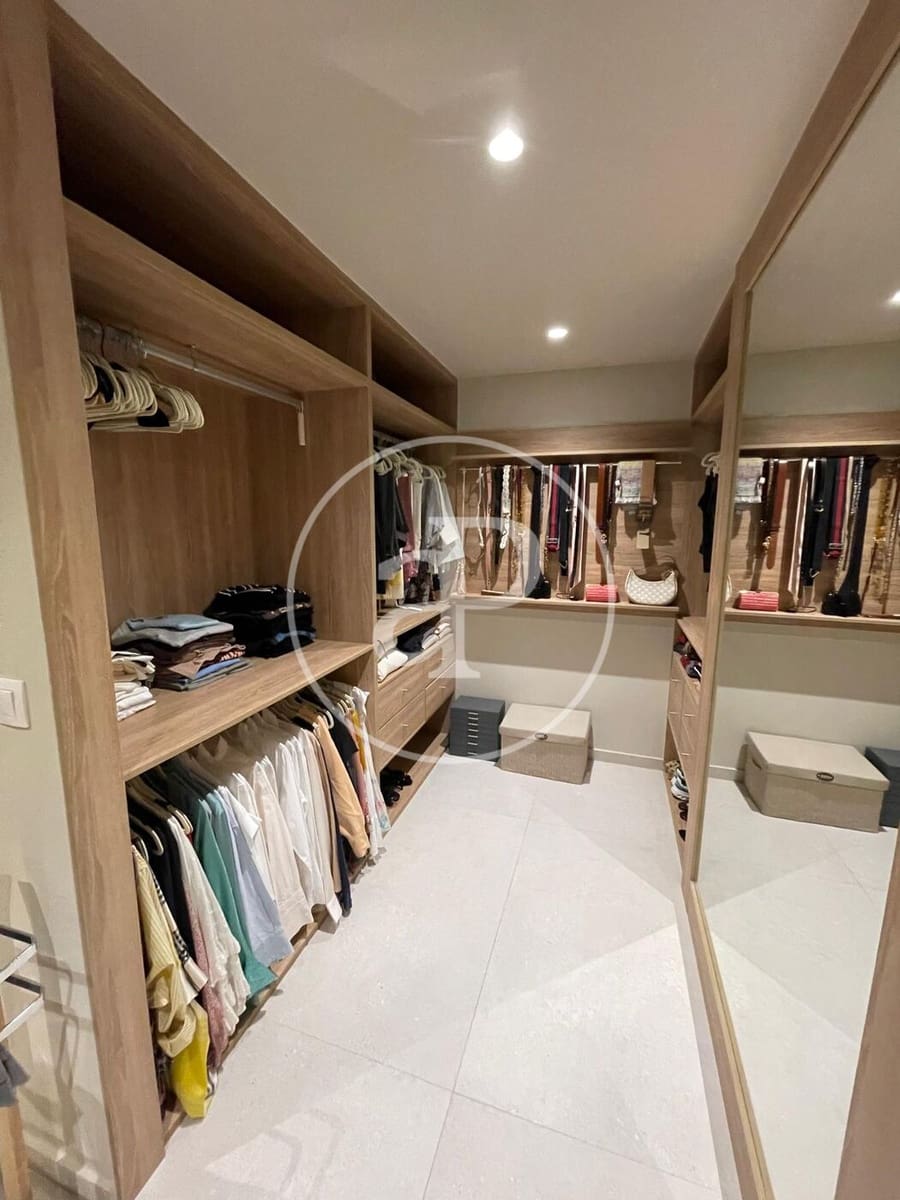 3 makuuhuone Huoneisto vuokrattavana paikassa Valencia kaupunki - 3 200 € (Ref: 9497306)