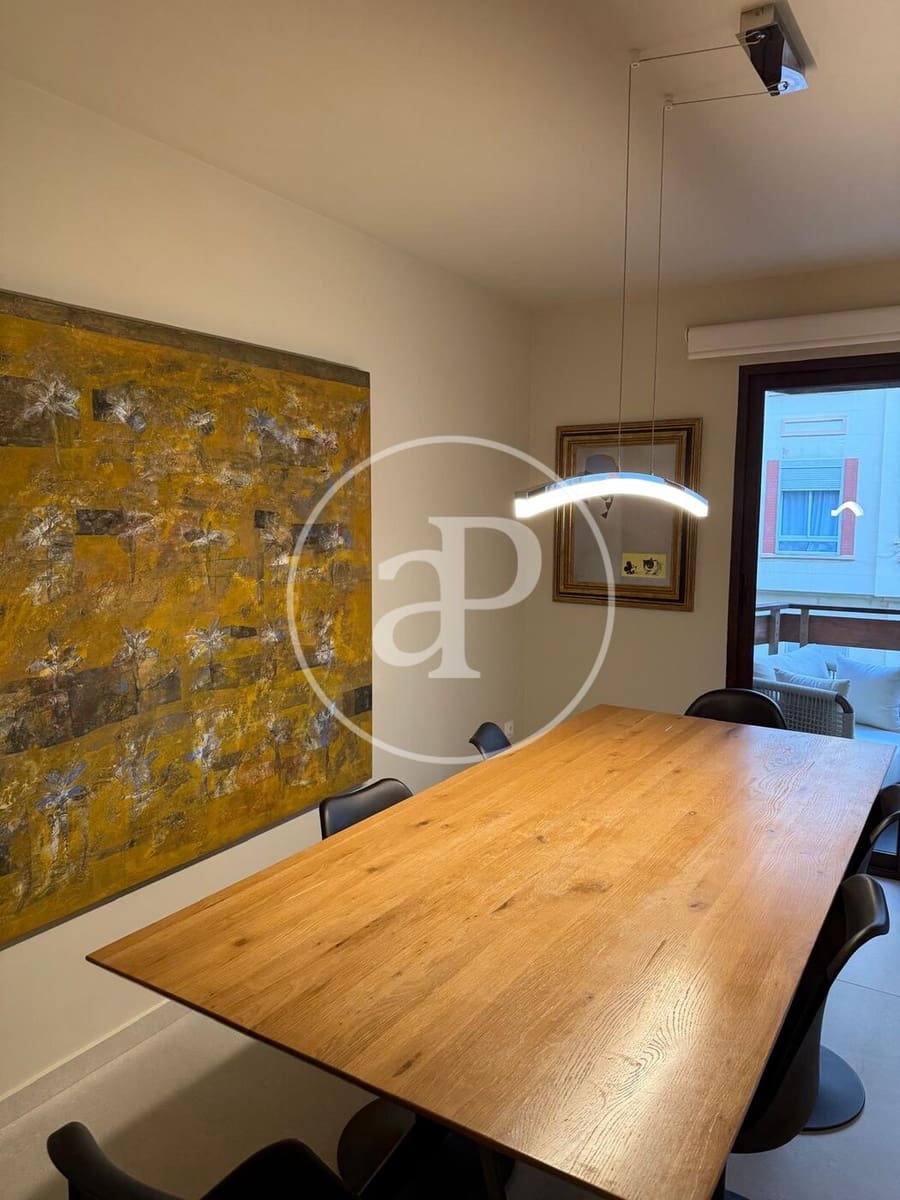 3 makuuhuone Huoneisto vuokrattavana paikassa Valencia kaupunki - 3 200 € (Ref: 9497306)