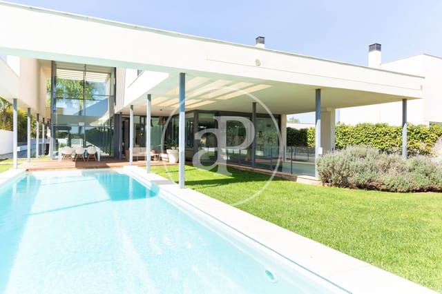 Chalet de 4 habitaciones en Bétera en alquiler con piscina - 4.500 € (Ref: 9502447)