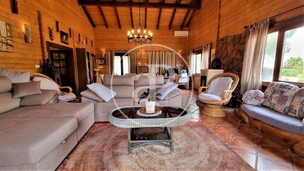 4 soveværelse Villa til salg i Callosa de Segura med swimmingpool - € 829.000 (Ref: 9502448)