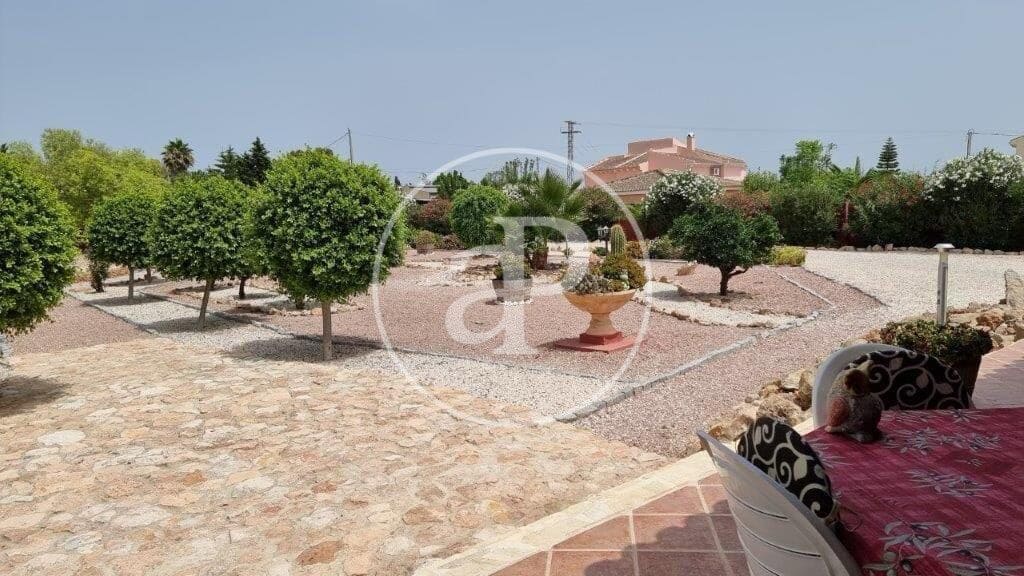 4 soveværelse Villa til salg i Callosa de Segura med swimmingpool - € 829.000 (Ref: 9502448)