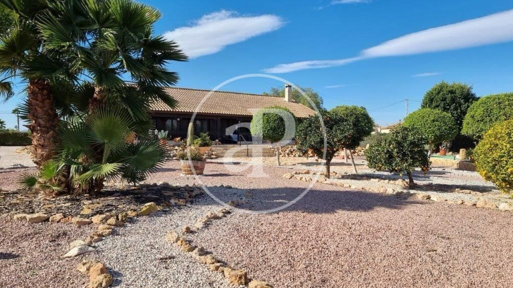 4 soveværelse Villa til salg i Callosa de Segura med swimmingpool - € 829.000 (Ref: 9502448)