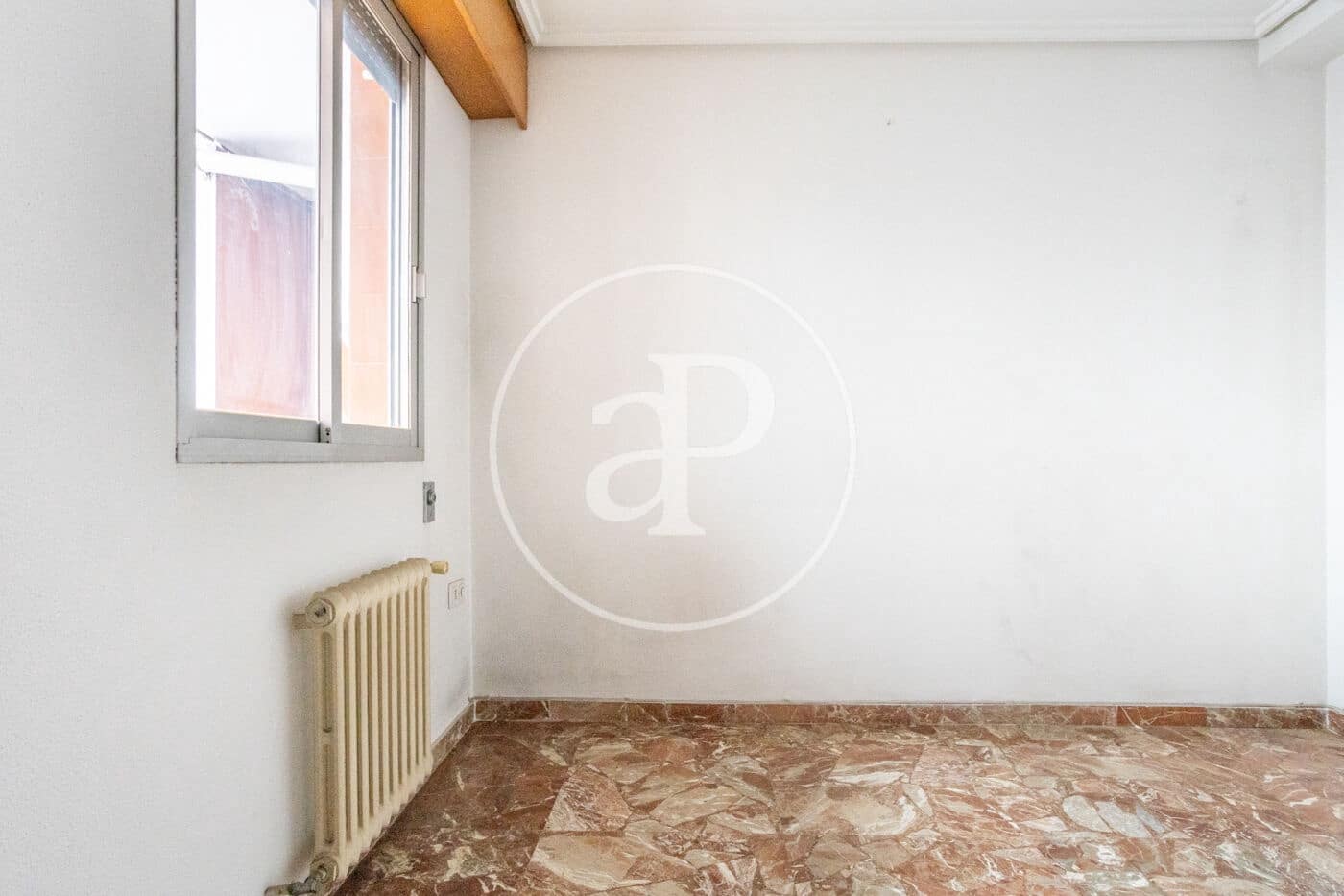 5 bedroom Apartment for sale in Valencia city - € 1,350,000 (Ref: 9504359)