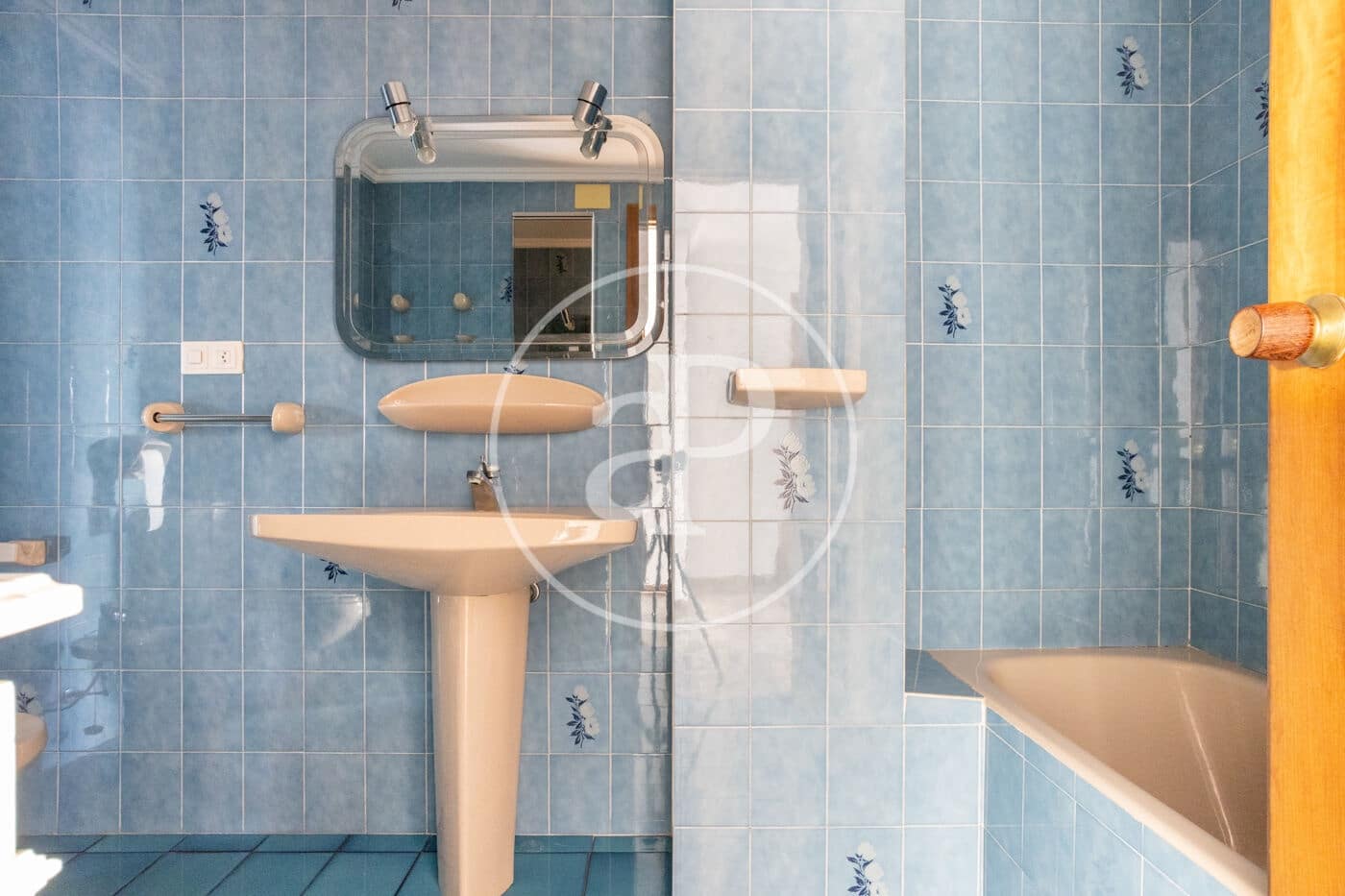 5 bedroom Apartment for sale in Valencia city - € 1,350,000 (Ref: 9504359)