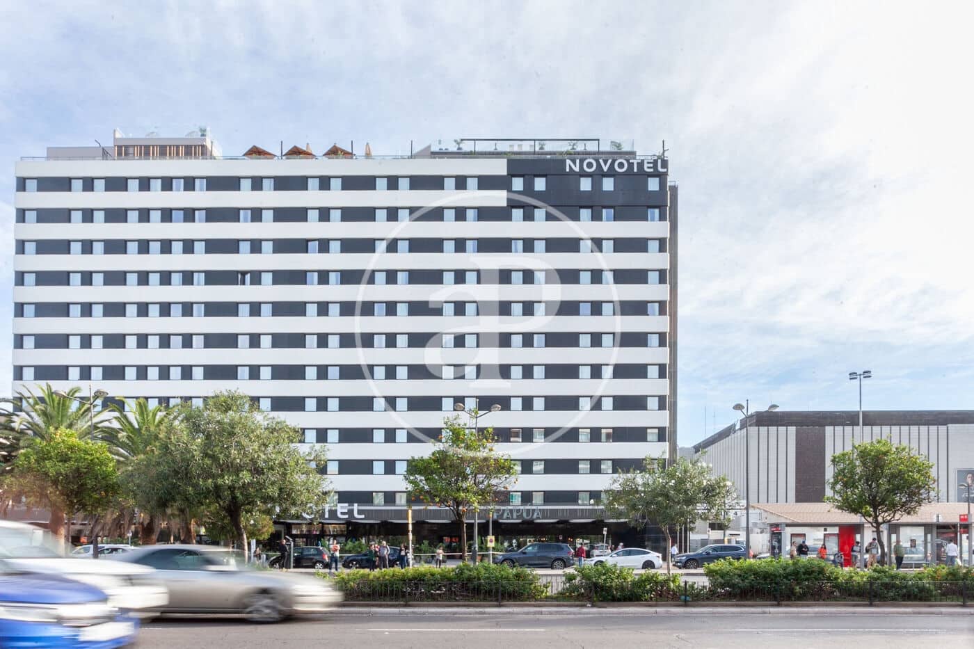 Lejlighed til leje i Valencia by - € 1.300 (Ref: 9504360)