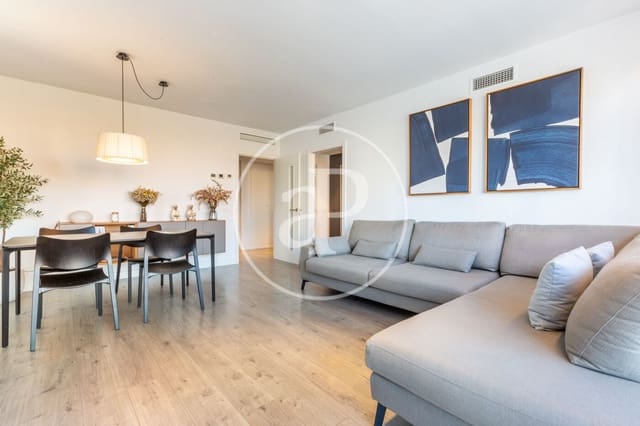 3 chambre Appartement à vendre à Ciutat de les Arts i de les Ciencies, Valence ville avec piscine - 750 000 € (Ref: 9504362)