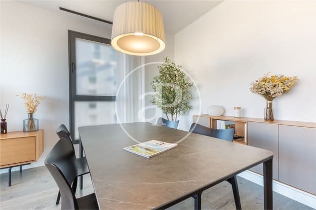 3 chambre Appartement à vendre à Ciutat de les Arts i de les Ciencies, Valence ville avec piscine - 750 000 € (Ref: 9504362)