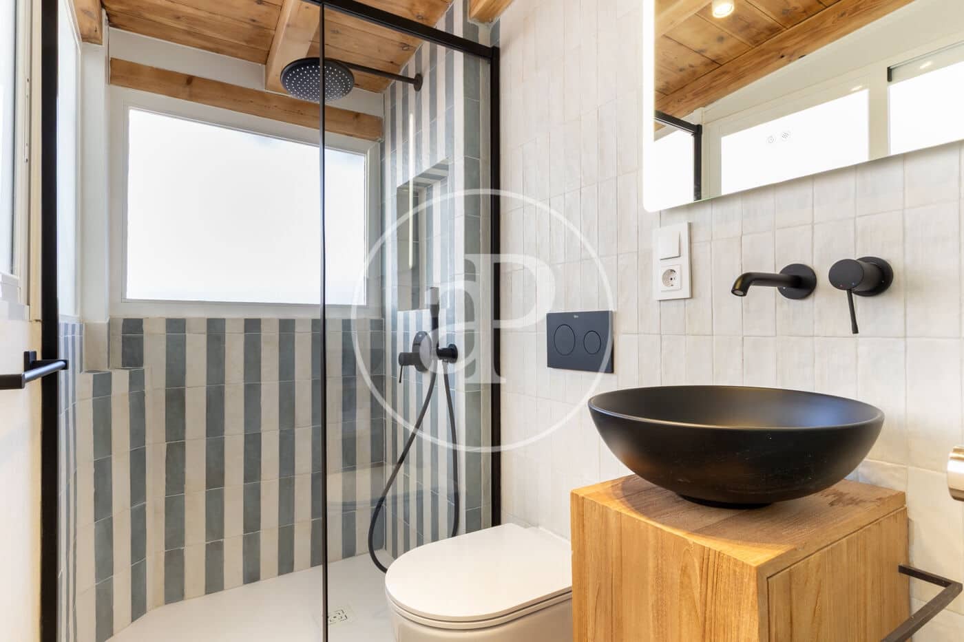 1 sovrum Takvåning att hyra i Valencia stad - 1 500 € (Ref: 9504363)