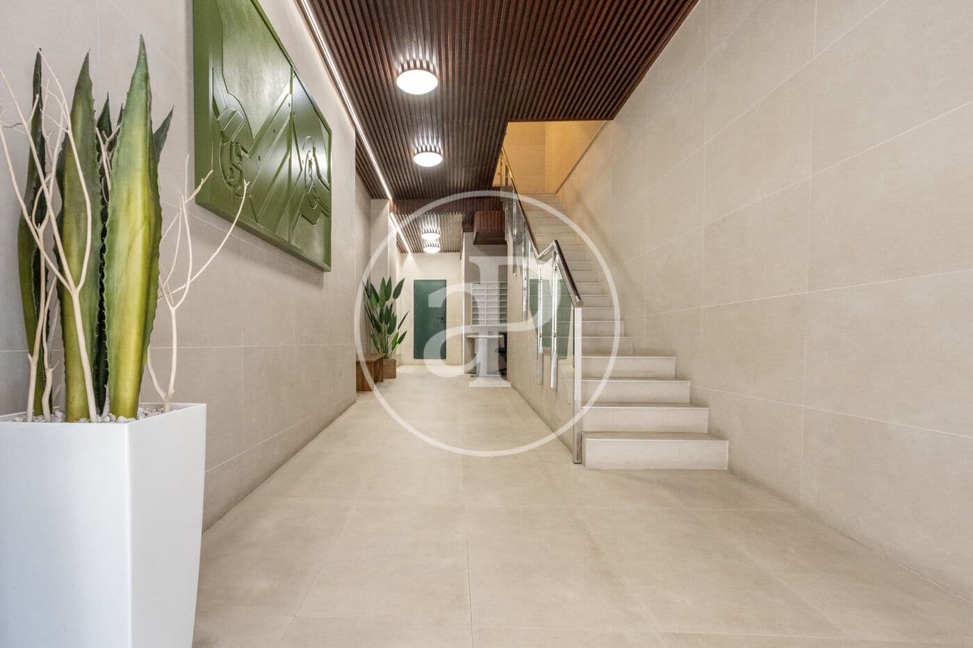 2 bedroom Apartment for rent in Valencia city - € 1,950 (Ref: 9508948)