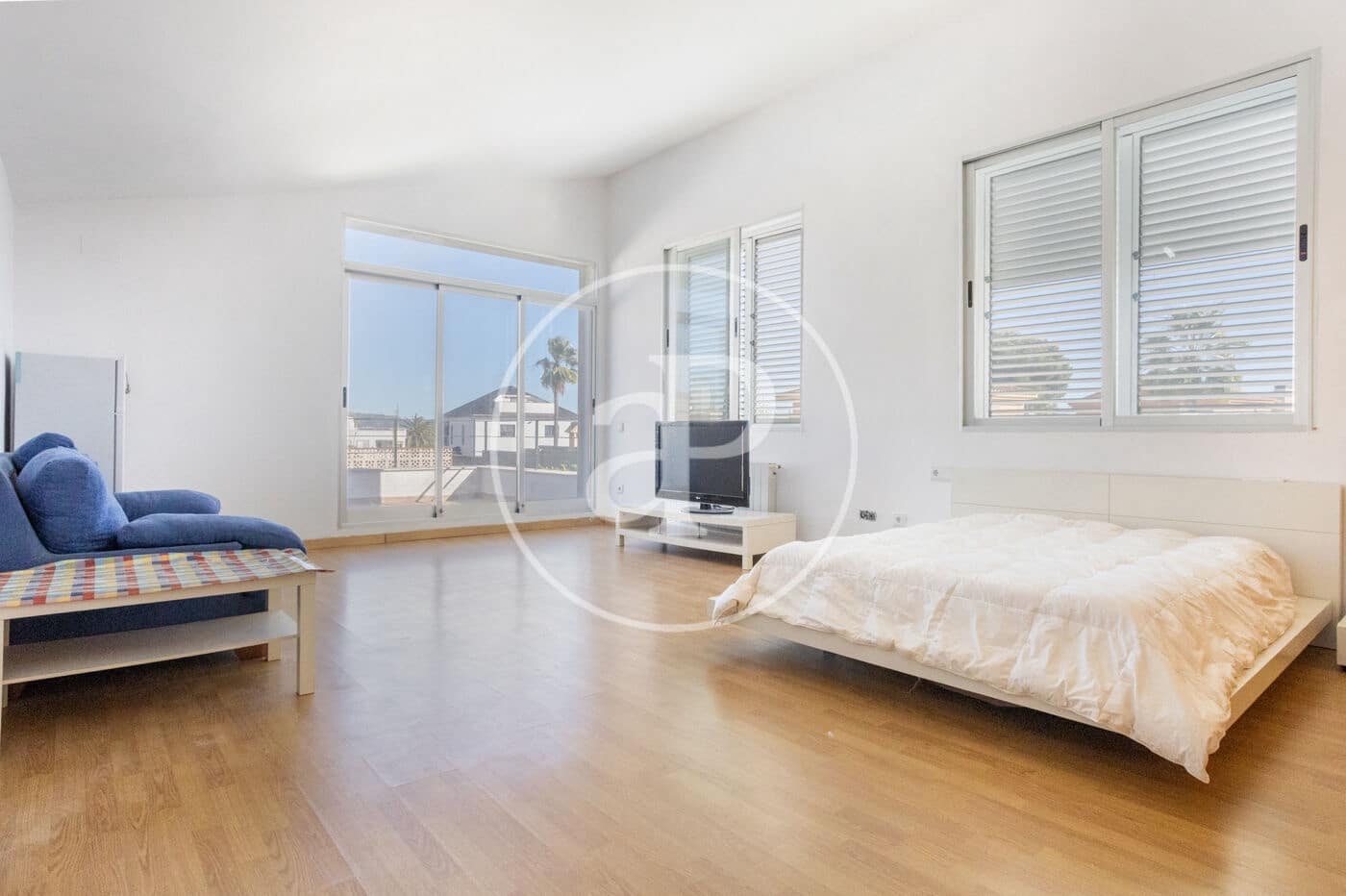 4 slaapkamer Villa te koop in Moncada met zwembad - € 637.000 (Ref: 9508950)