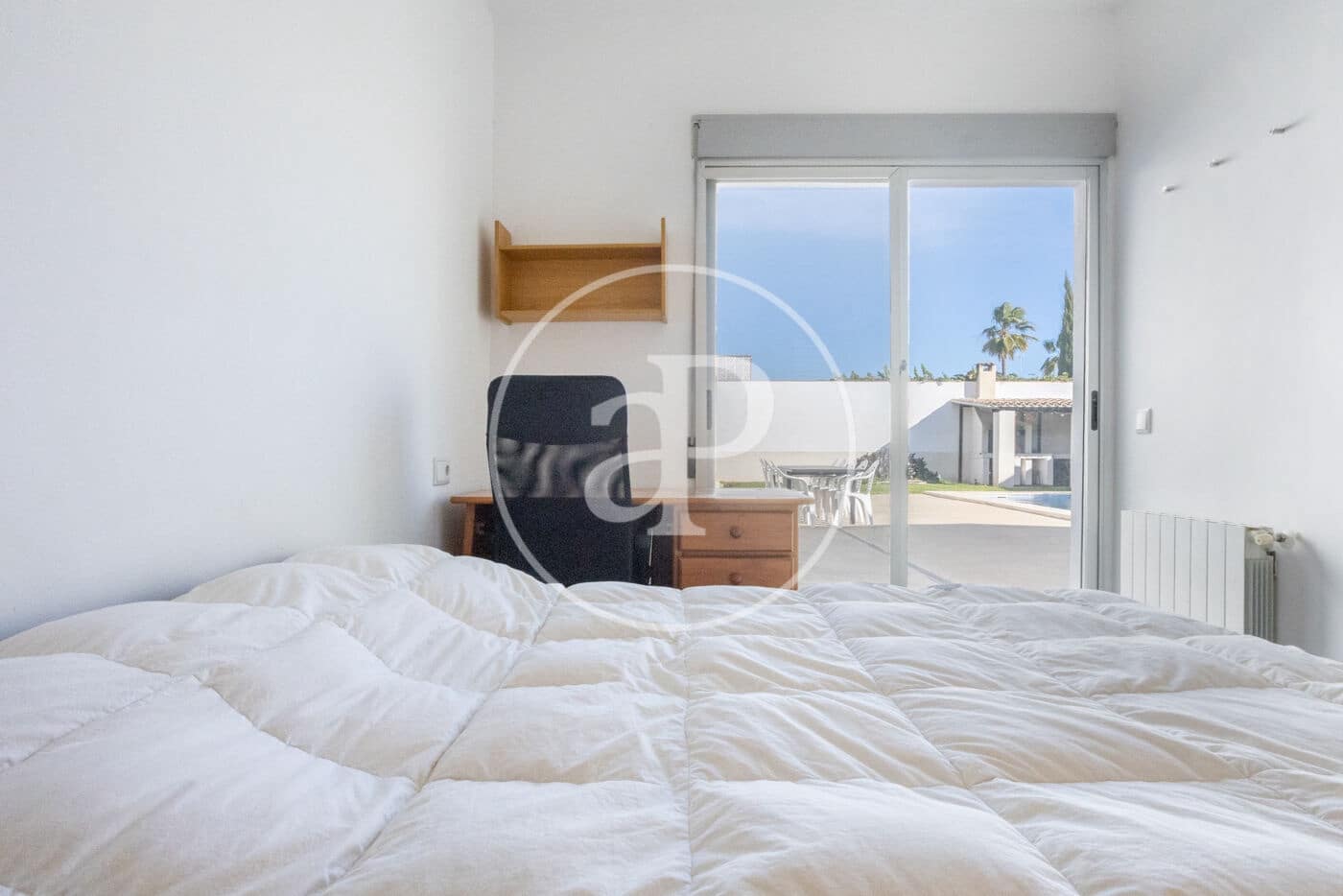 4 slaapkamer Villa te koop in Moncada met zwembad - € 637.000 (Ref: 9508950)