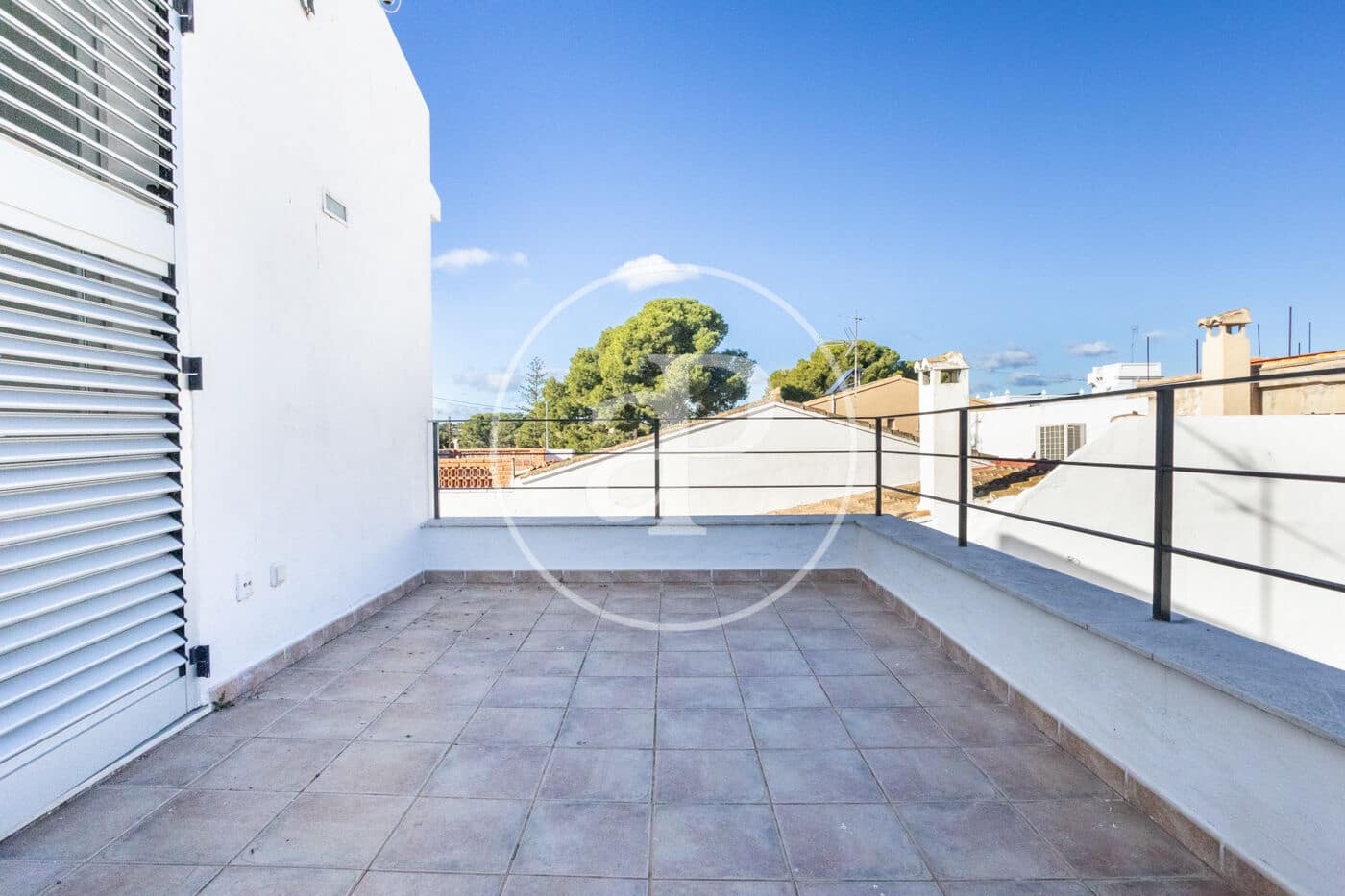 4 slaapkamer Villa te koop in Moncada met zwembad - € 637.000 (Ref: 9508950)