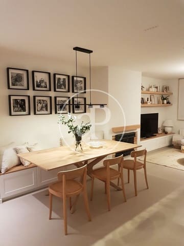 6 soveværelse Villa til salg i Terramelar, Paterna med swimmingpool - € 695.000 (Ref: 9525674)