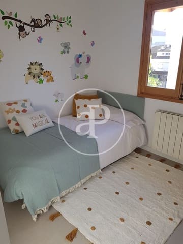 6 soveværelse Villa til salg i Terramelar, Paterna med swimmingpool - € 695.000 (Ref: 9525674)