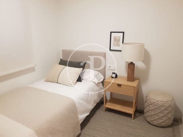 6 soveværelse Villa til salg i Terramelar, Paterna med swimmingpool - € 695.000 (Ref: 9525674)