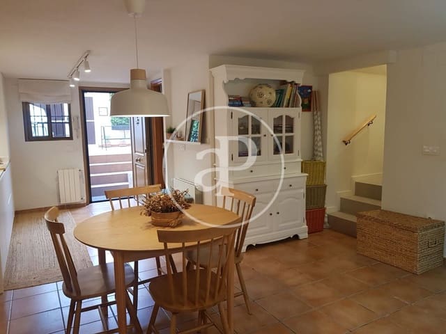 6 soveværelse Villa til salg i Terramelar, Paterna med swimmingpool - € 695.000 (Ref: 9525674)