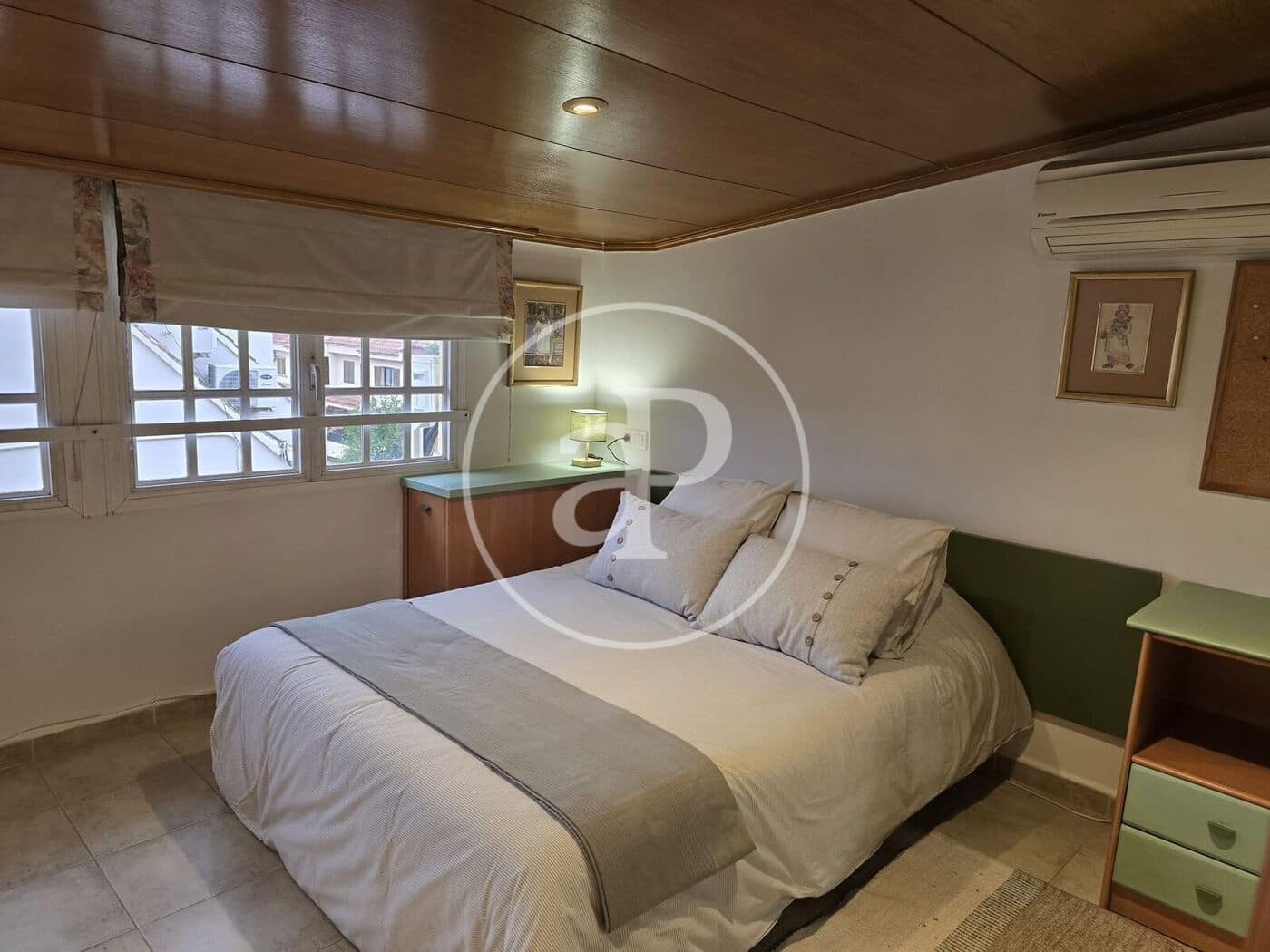 6 soveværelse Villa til salg i Paterna med swimmingpool - € 695.000 (Ref: 9525674)