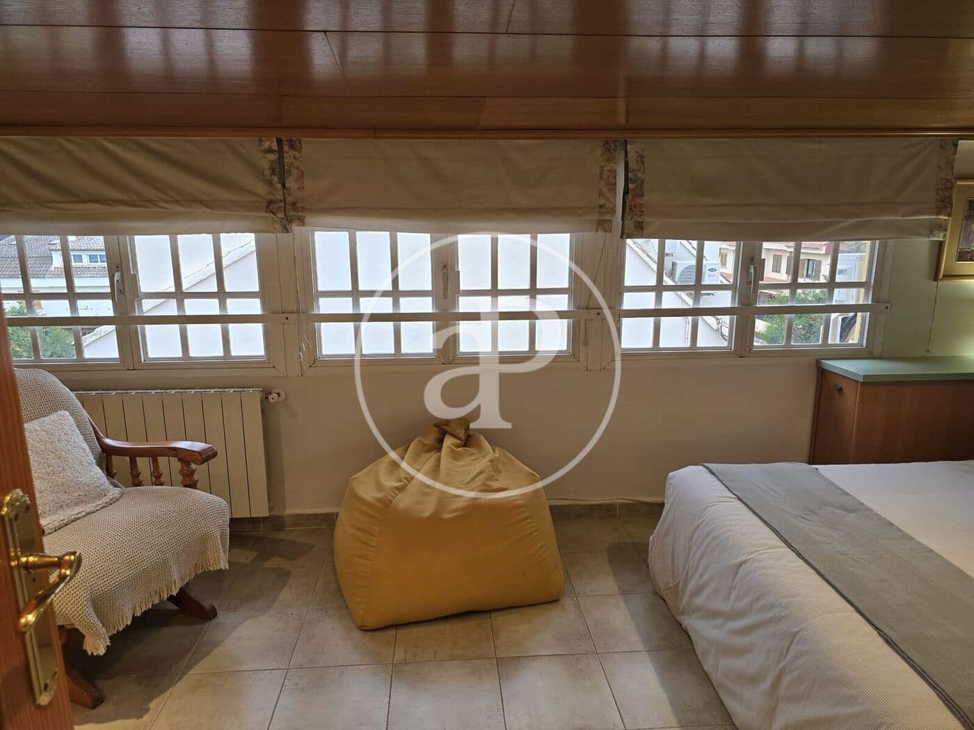 6 soveværelse Villa til salg i Paterna med swimmingpool - € 695.000 (Ref: 9525674)