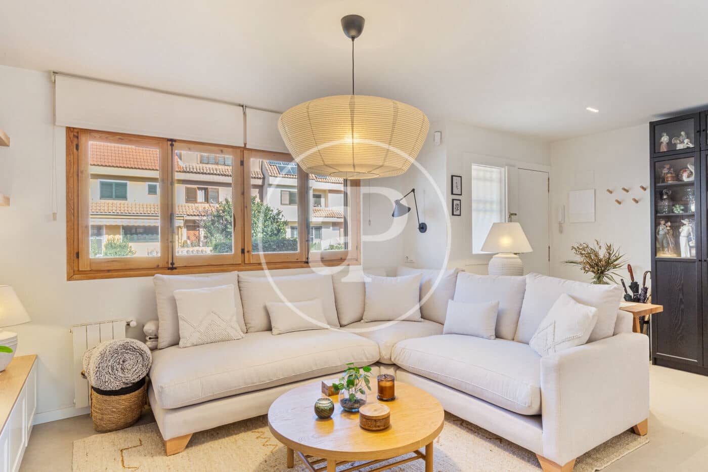 6 bedroom Villa for sale in Paterna with pool - € 695,000 (Ref: 9525674)