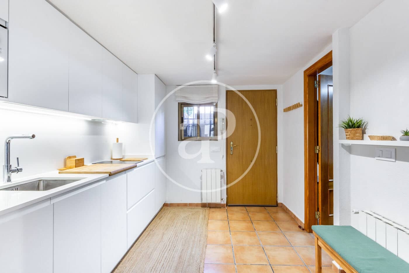 6 bedroom Villa for sale in Paterna with pool - € 695,000 (Ref: 9525674)