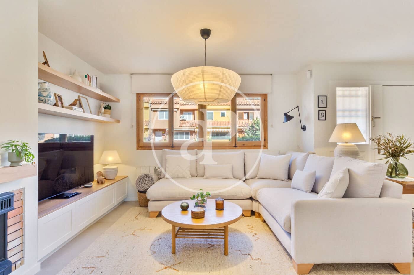 6 bedroom Villa for sale in Paterna with pool - € 695,000 (Ref: 9525674)