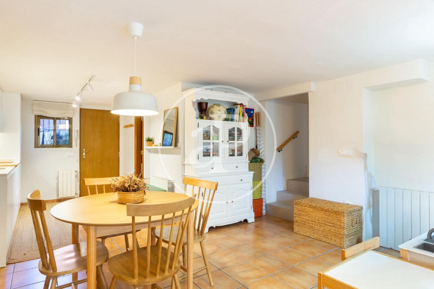 6 bedroom Villa for sale in Paterna with pool - € 695,000 (Ref: 9525674)