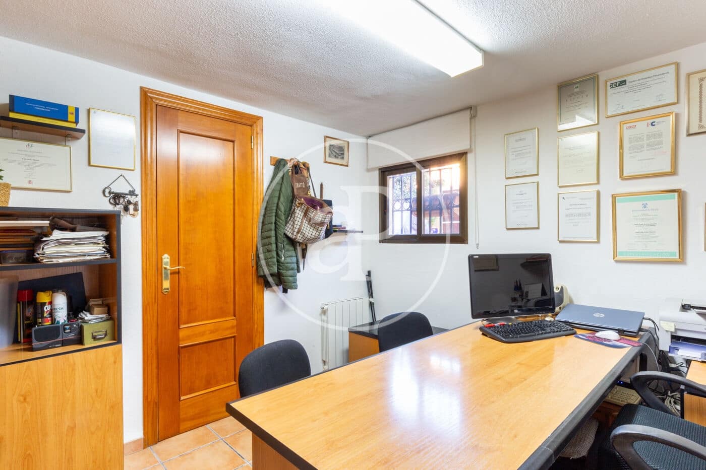 6 bedroom Villa for sale in Paterna with pool - € 695,000 (Ref: 9525674)