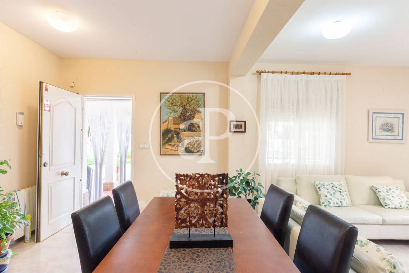 Chalet de 3 habitaciones en Náquera en venta con piscina - 350.000 € (Ref: 9525675)