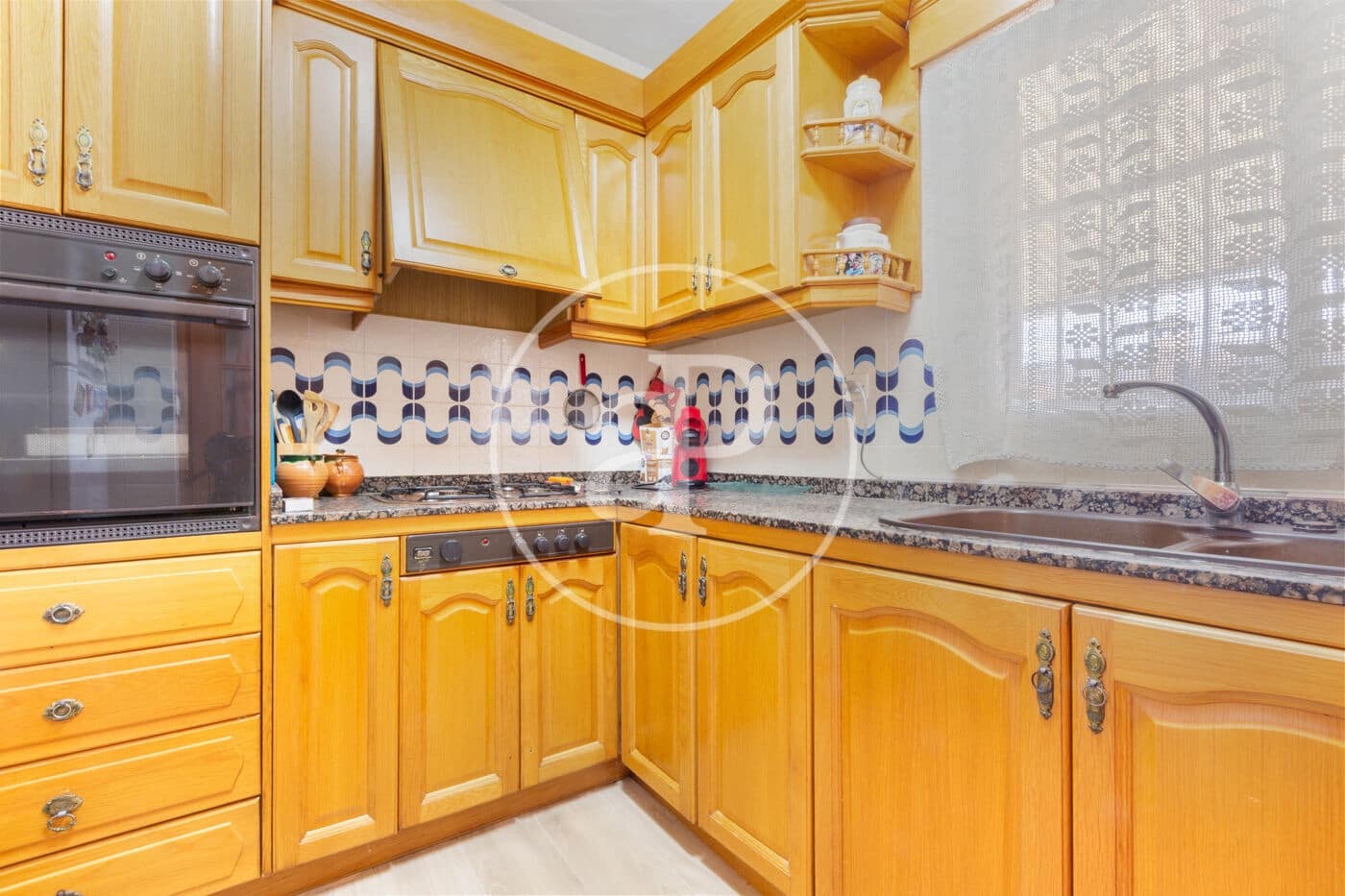 Chalet de 3 habitaciones en Náquera en venta con piscina - 350.000 € (Ref: 9525675)