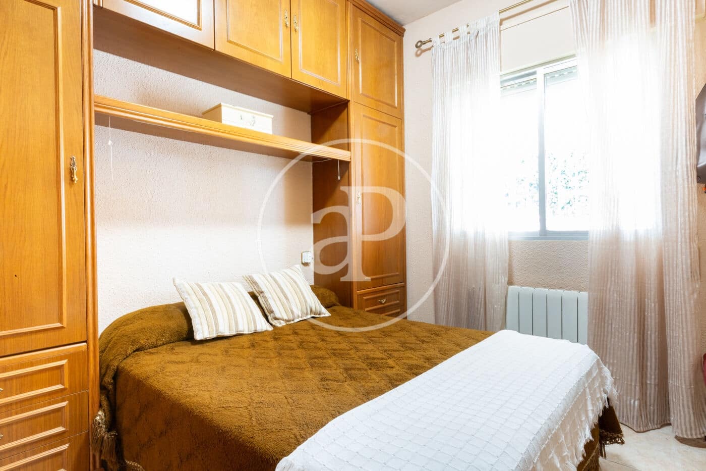 Chalet de 3 habitaciones en Náquera en venta con piscina - 350.000 € (Ref: 9525675)