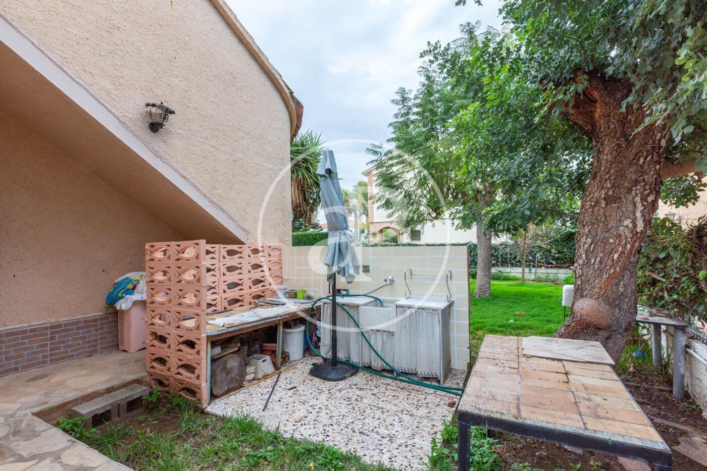 Chalet de 3 habitaciones en Náquera en venta con piscina - 350.000 € (Ref: 9525675)