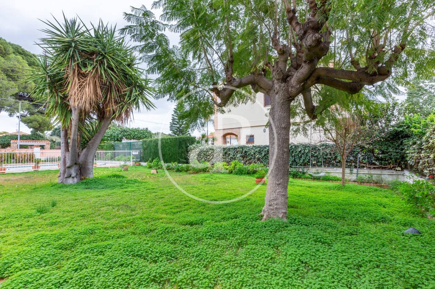 Chalet de 3 habitaciones en Náquera en venta con piscina - 350.000 € (Ref: 9525675)