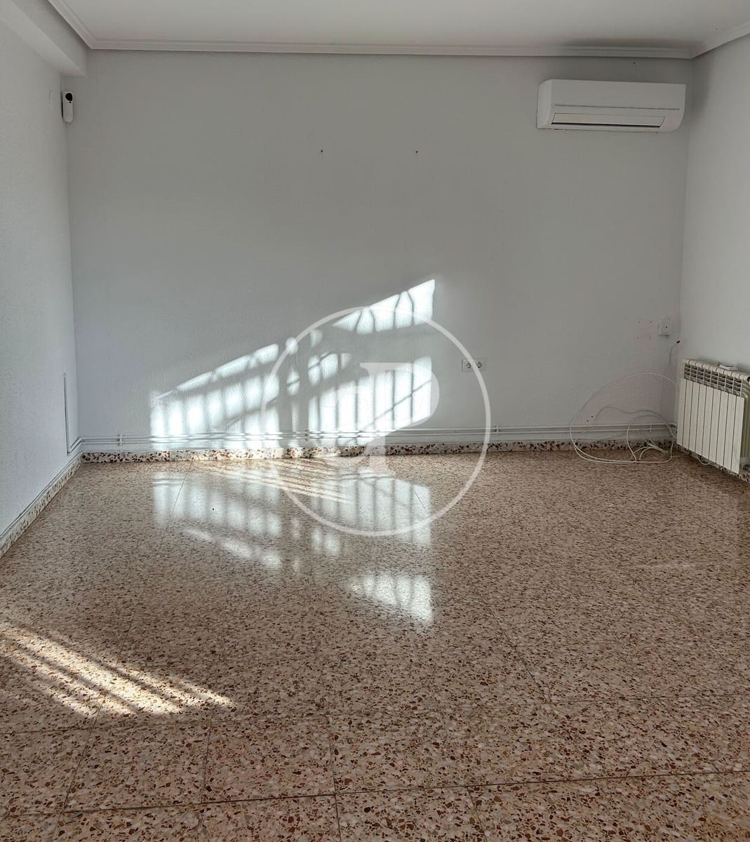 3 soveværelse Villa til salg i Torrent med swimmingpool - € 450.000 (Ref: 9525678)